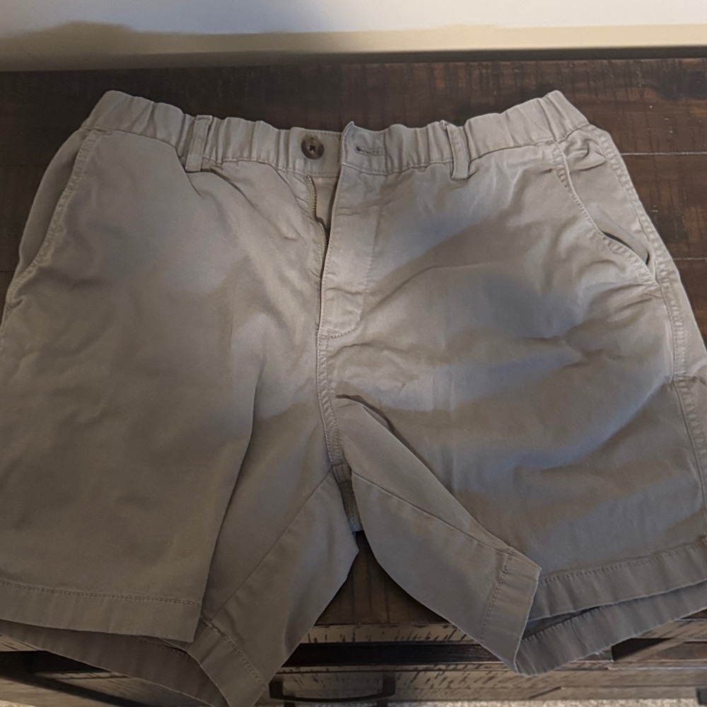 Men's Classic Gray Flat Front Shorts